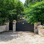 Вилла Rustic Karim With Pool In Porec *