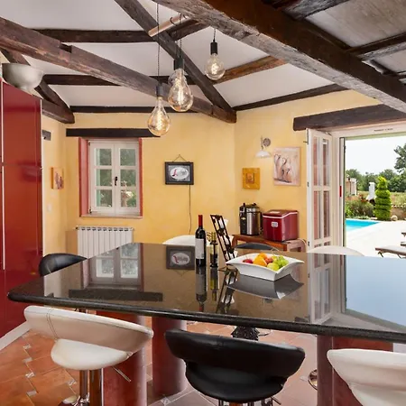 Rustic Karim With Pool In Porec Villa