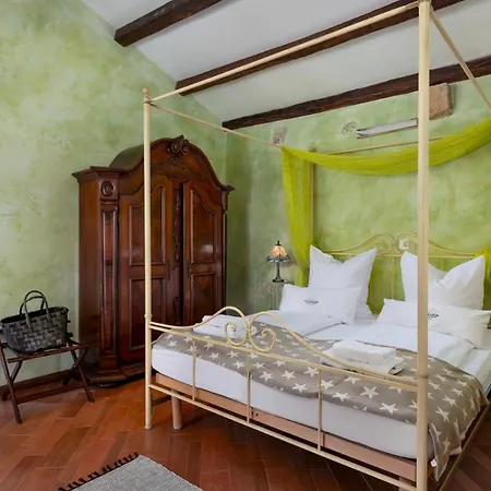 Rustic Karim With Pool In Porec Villa