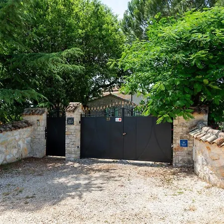 Villa Rustic Karim With Pool In Porec *