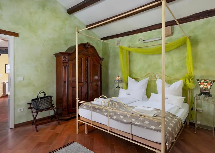 Rustic Karim With Pool In Porec Villa