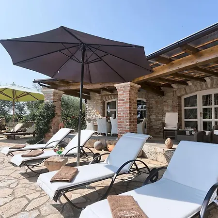 Rustic Karim With Pool In Porec Villa *