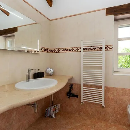 Rustic Karim With Pool In Porec Villa