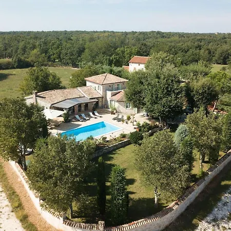 Villa Rustic Karim With Pool In Porec